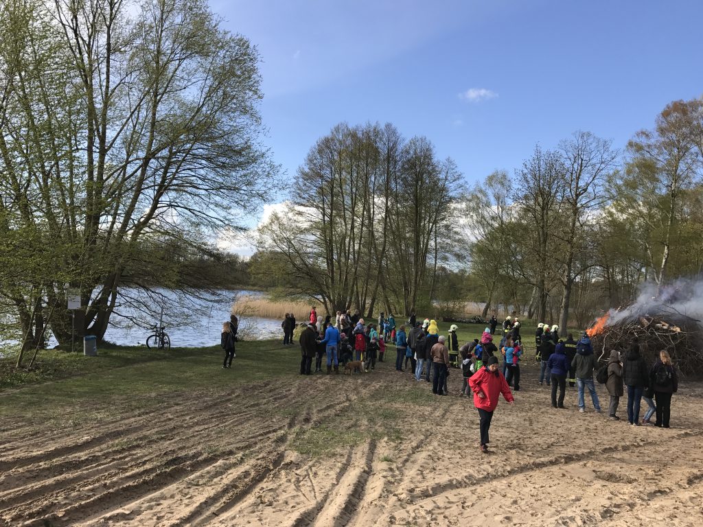 Immer mehr Besucher am Weissen Strand in Lehnitz