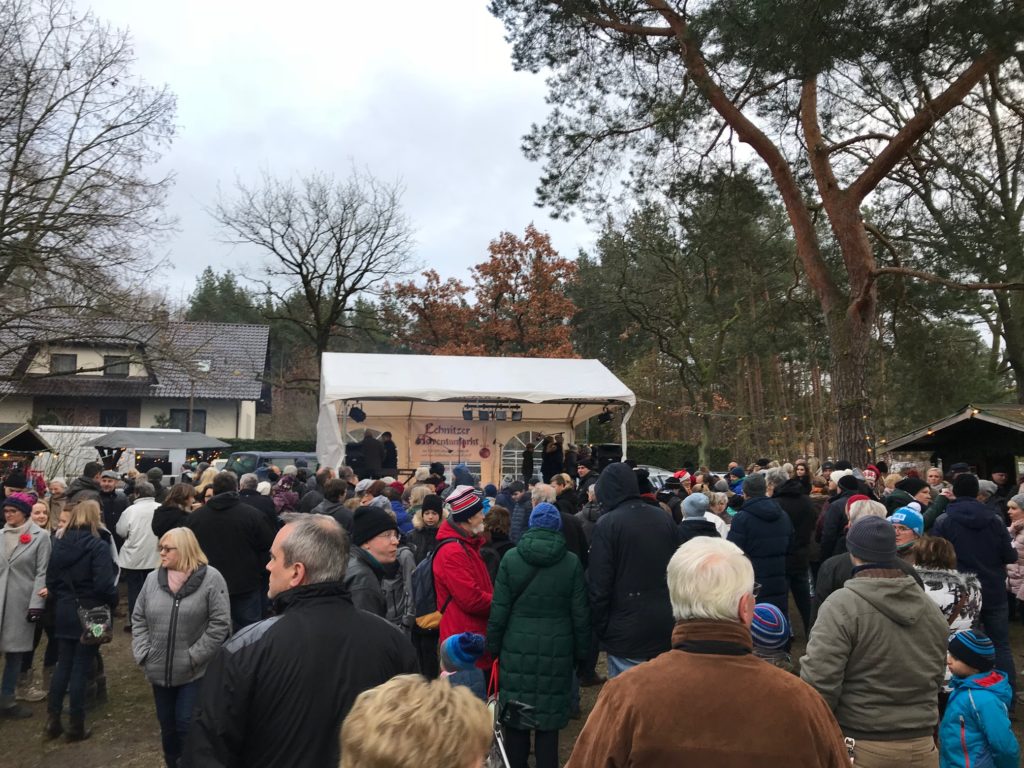 IMG_0014 Immer mehr Besucher kommen