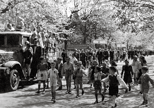 mai lehnitz schuklasse 1946